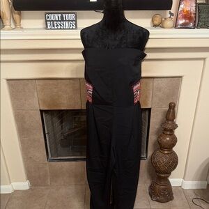 Bisou Bisou Elegant Black Garment